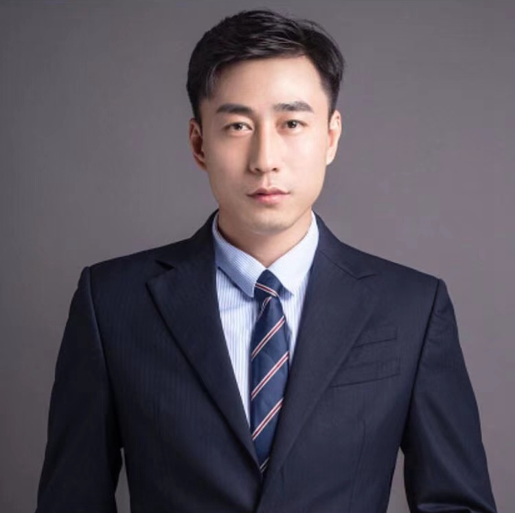 时革白 现场执行负责人